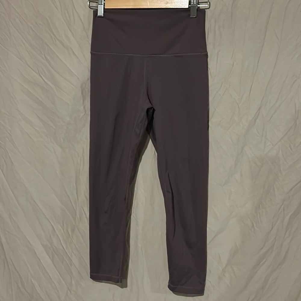 I am becoming leggings